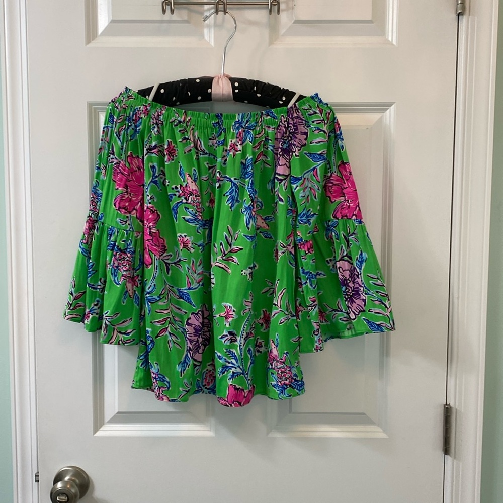 Lilly Pulitzer off the shoulder top